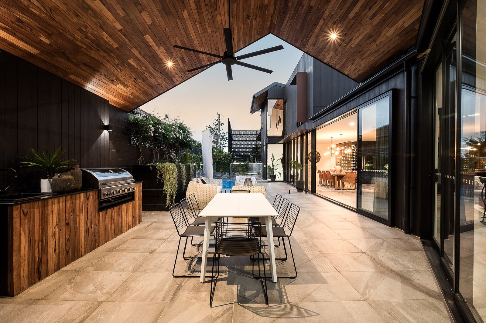 Master Builders Awards Finalist Positioned In Coorparoo’s Prestigious Enclave House in Coorparoo, Queensland, Australia