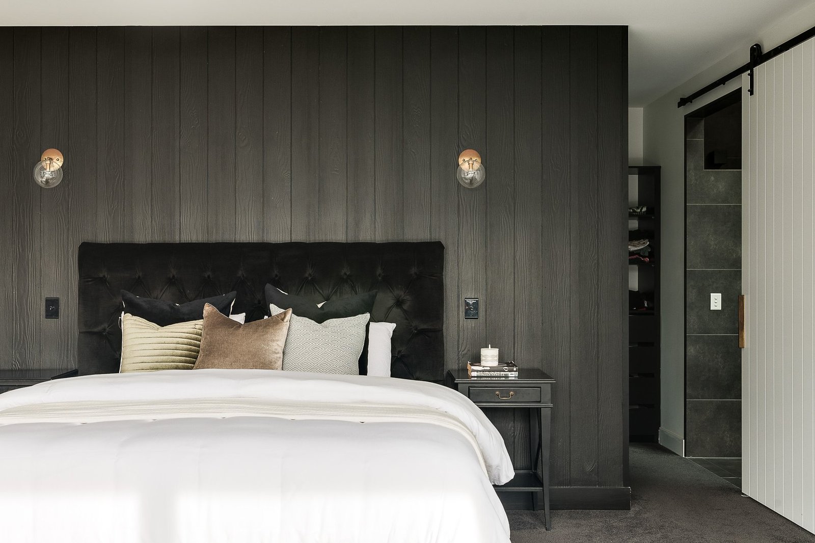 Master Builders Awards Finalist Positioned In Coorparoo’s Prestigious Enclave House in Coorparoo, Queensland, Australia