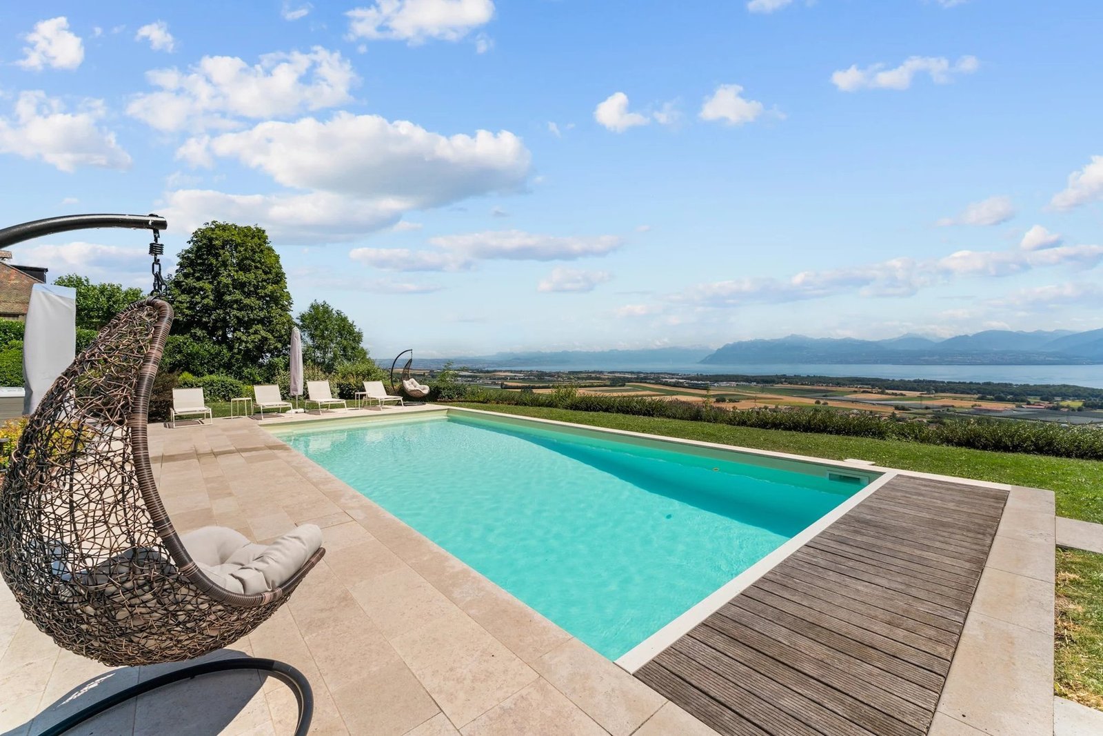 Exceptional Villa Offering A Panoramic View Of The Lake And The Alps House in Féchy, Vaud, Switzerland