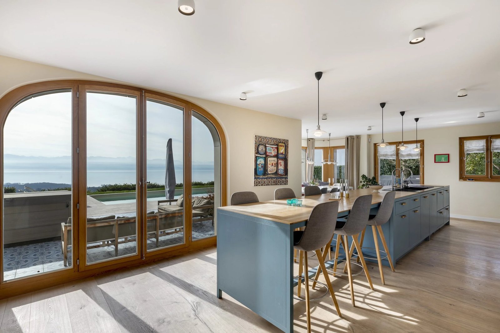 Exceptional Villa Offering A Panoramic View Of The Lake And The Alps House in Féchy, Vaud, Switzerland