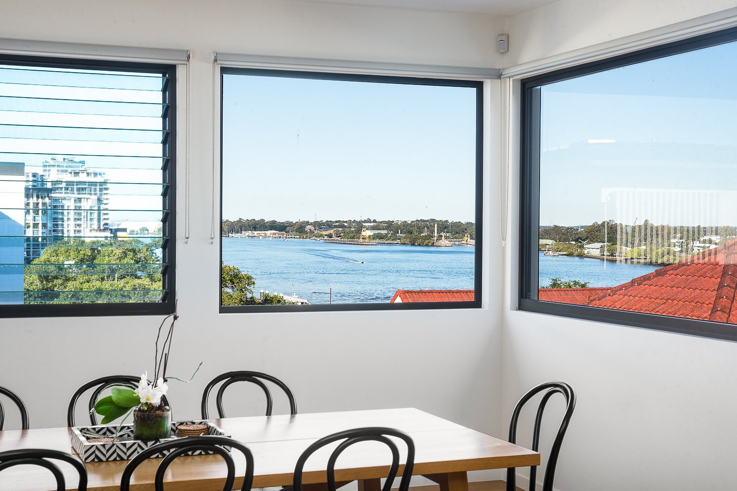 Newly Built Sanctuary Positioned Atop Hamilton Hill House in Hamilton, Queensland, Australia