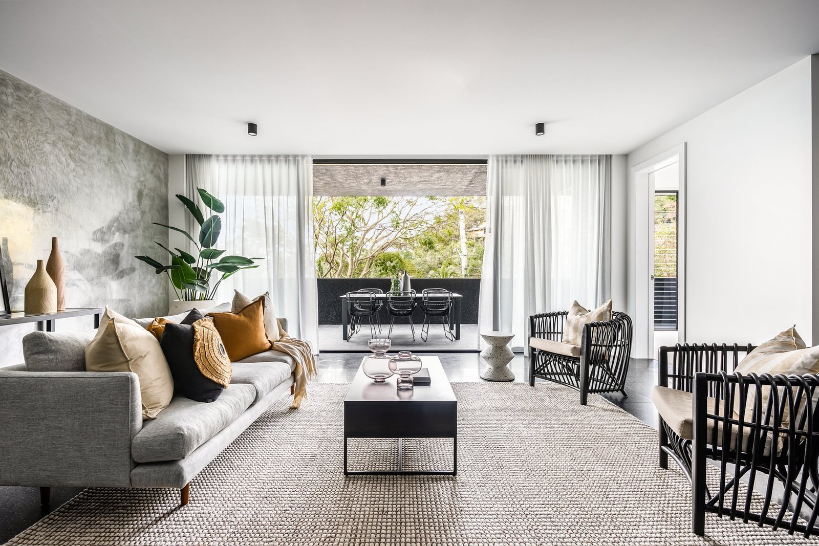 North Facing Luxury Home With City Views Spanning Over 728sqm Of Living House in Holland Park West, Queensland, Australia