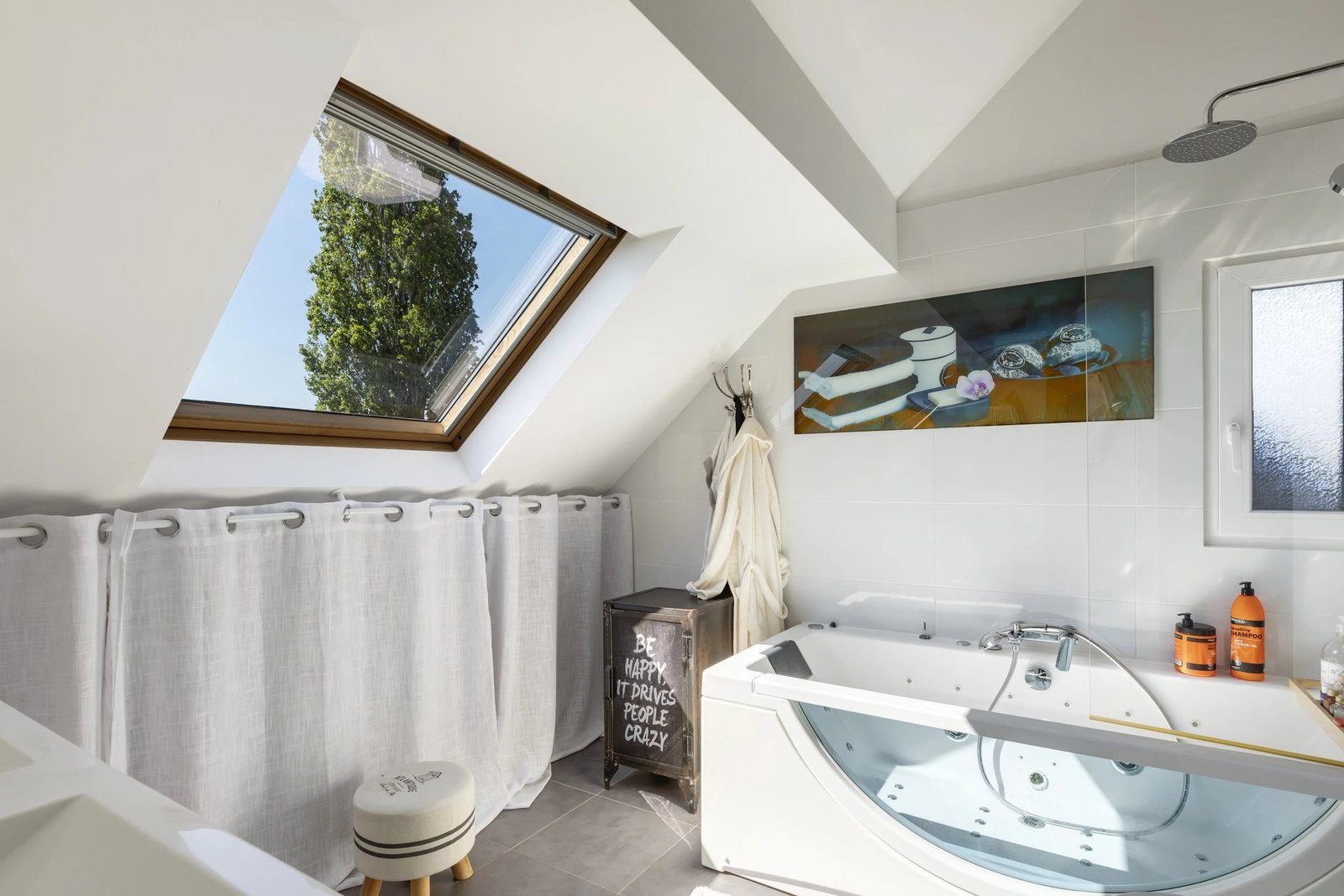 House in Jouxtens-Mézery, Vaud, Switzerland