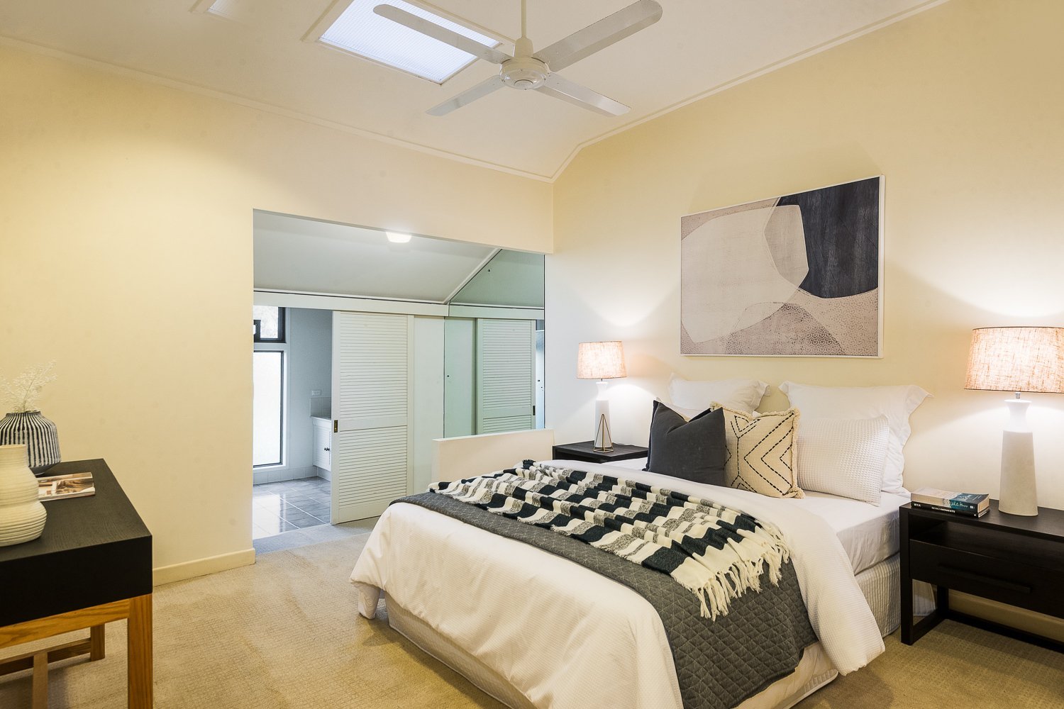 Exclusive 2.92 Hectare Estate Surrounded By Nature House in Kenmore Hills, Queensland, Australia