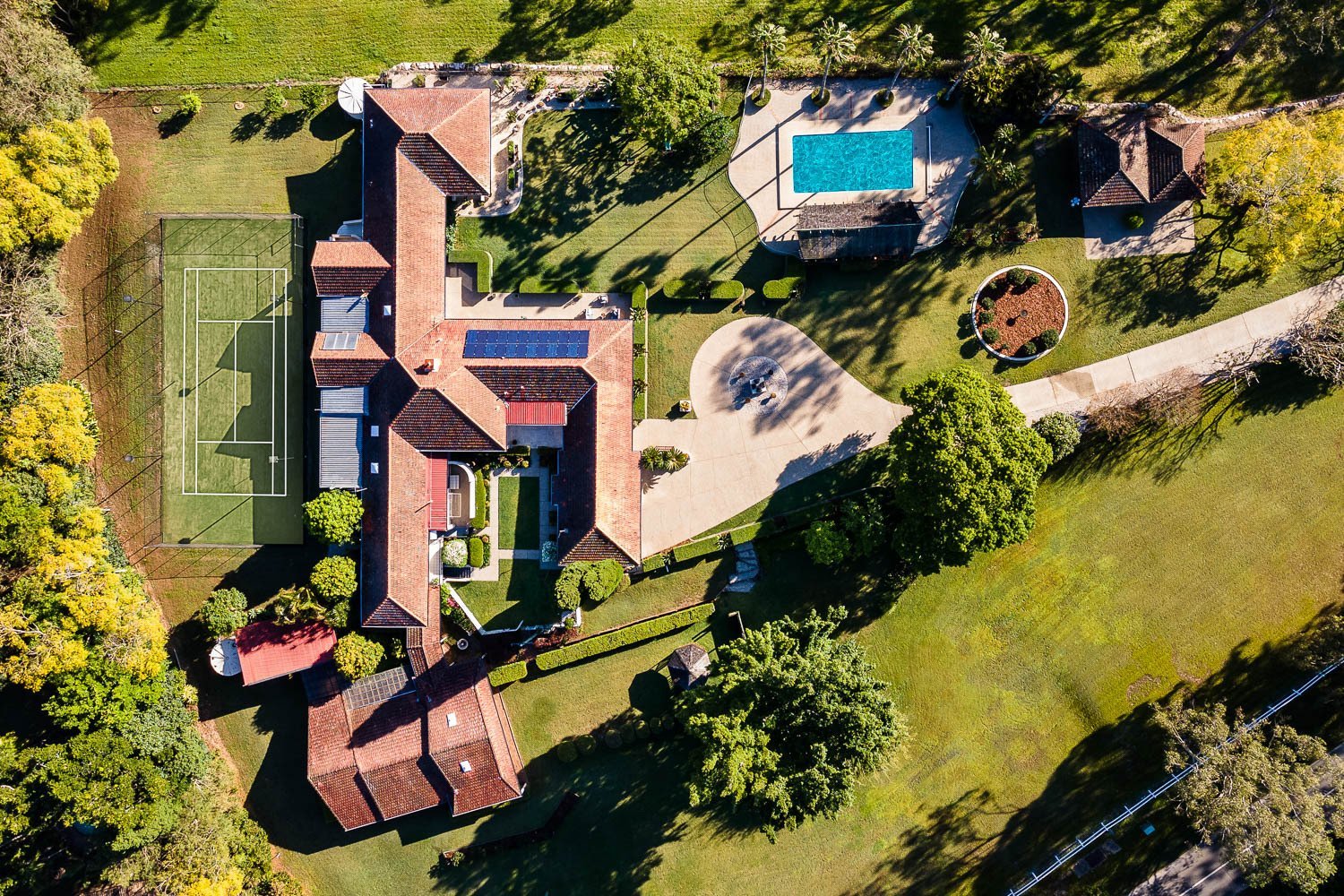 Exclusive 2.92 Hectare Estate Surrounded By Nature House in Kenmore Hills, Queensland, Australia