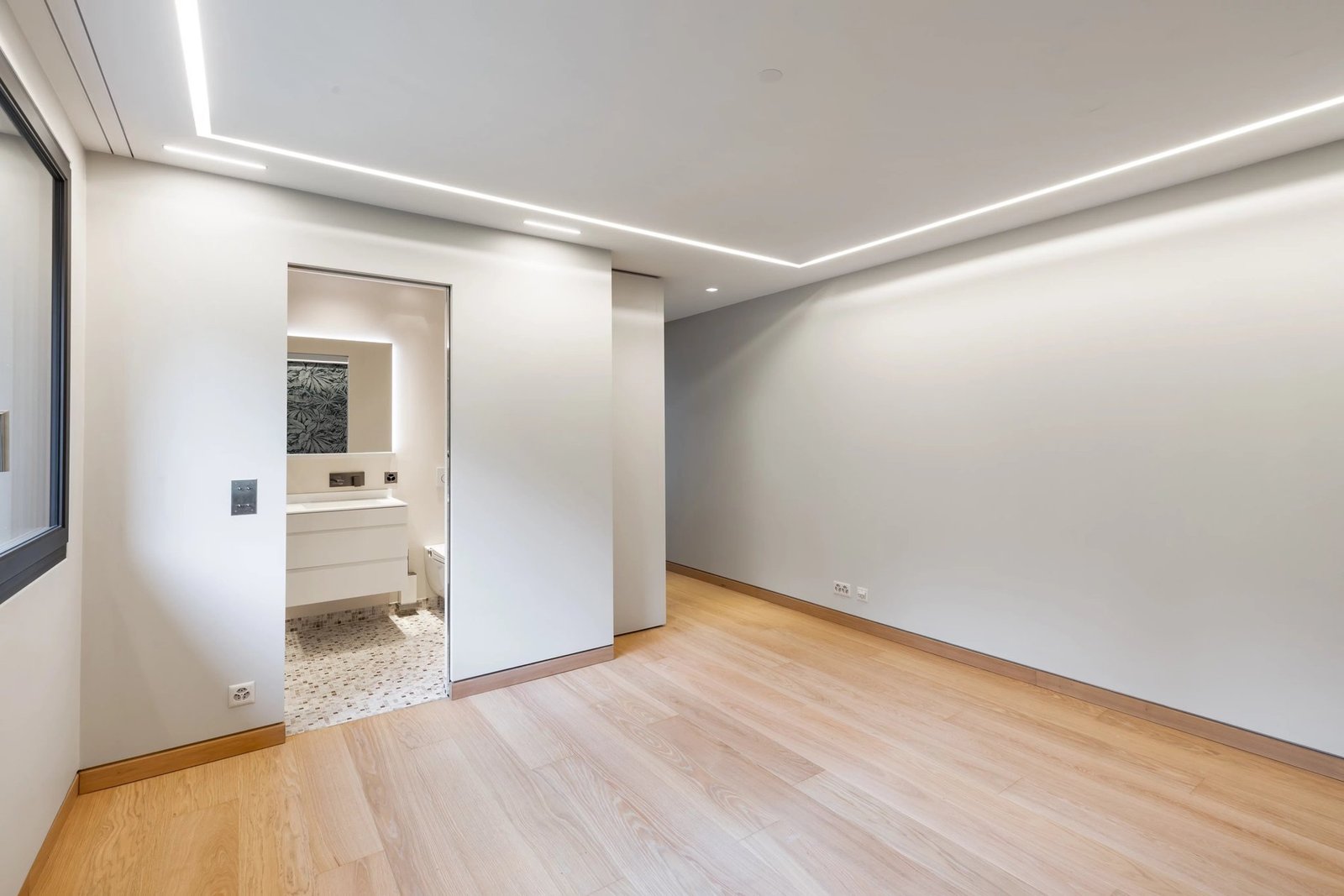 Modern Townhouse – An Urban Oasis Of Exception House in Lausanne, Vaud, Switzerland