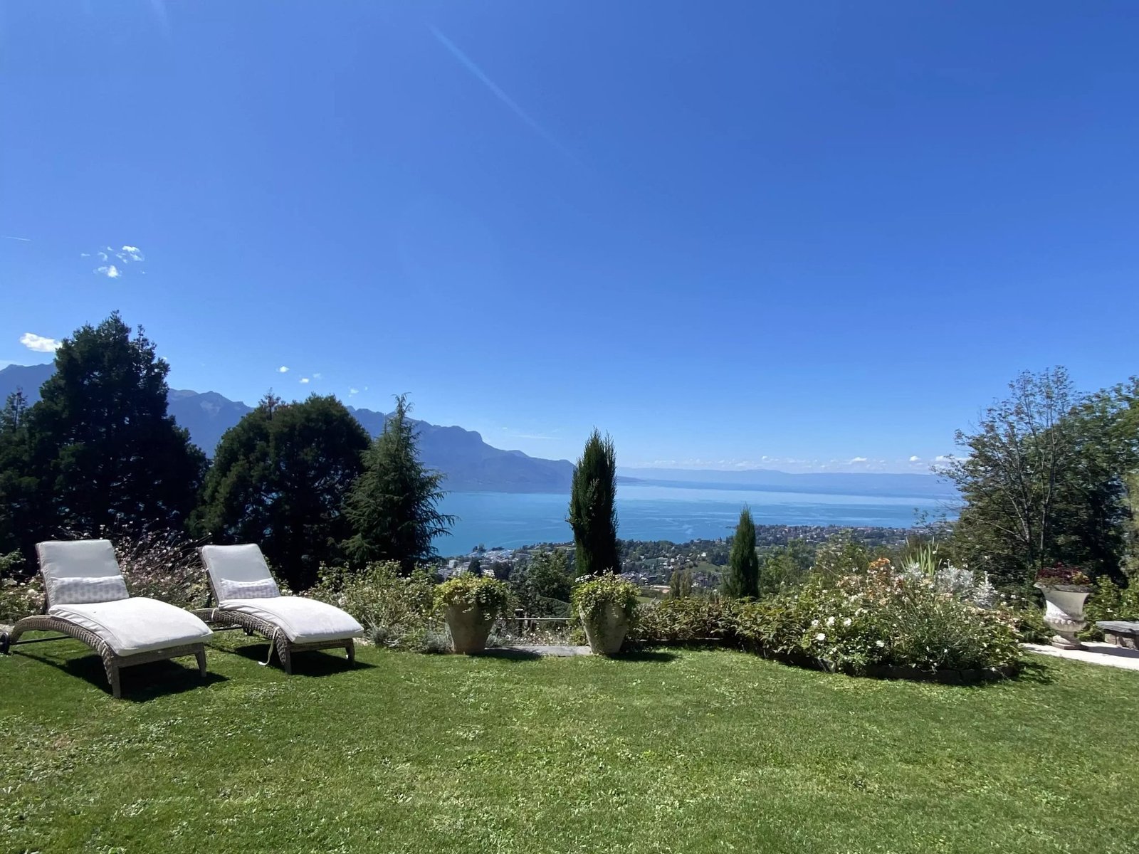 House in Montreux, Vaud, Switzerland