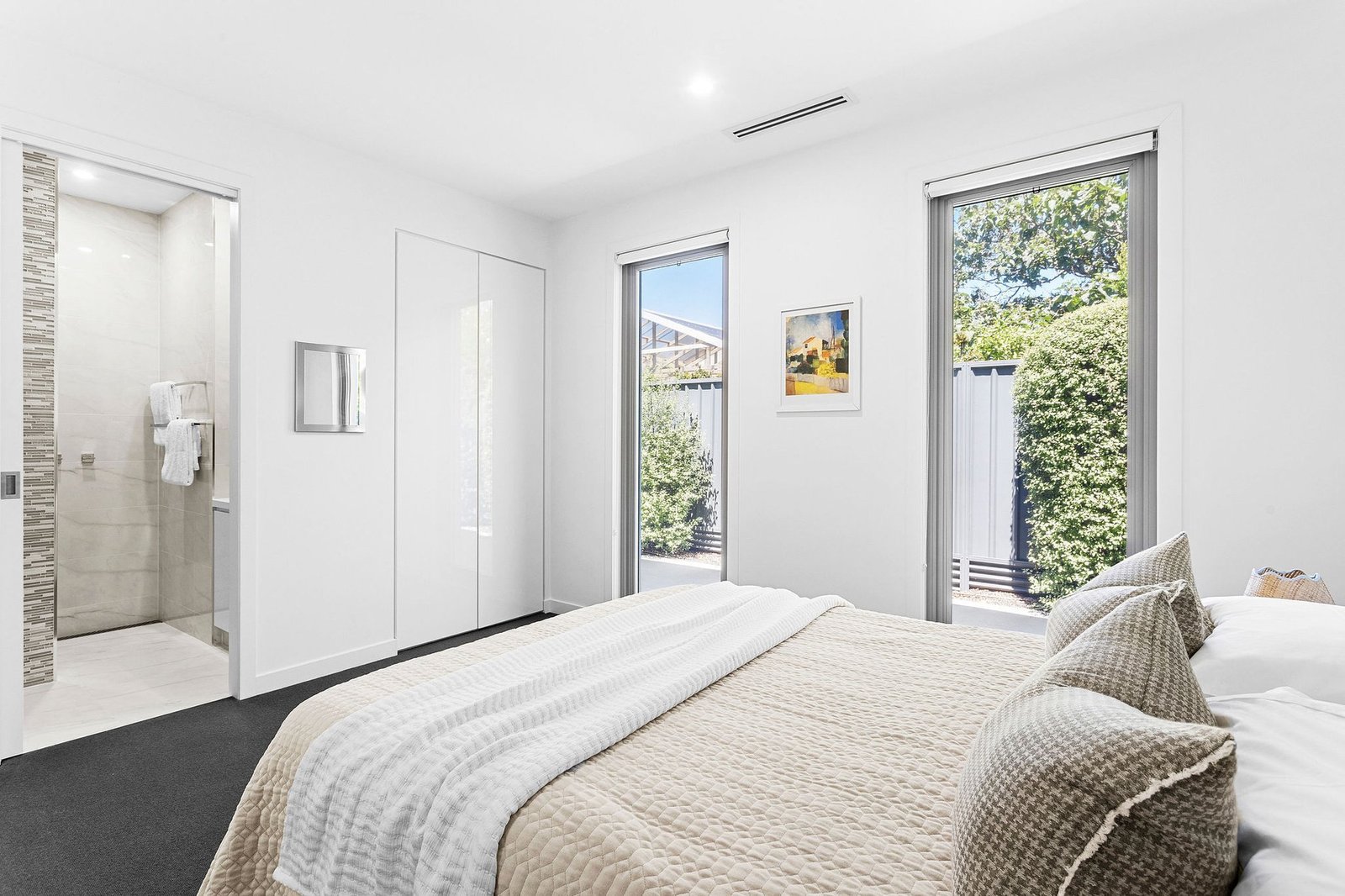 Architectural Brilliance Meets Beachside Bliss House in Mount Martha, Victoria, Australia