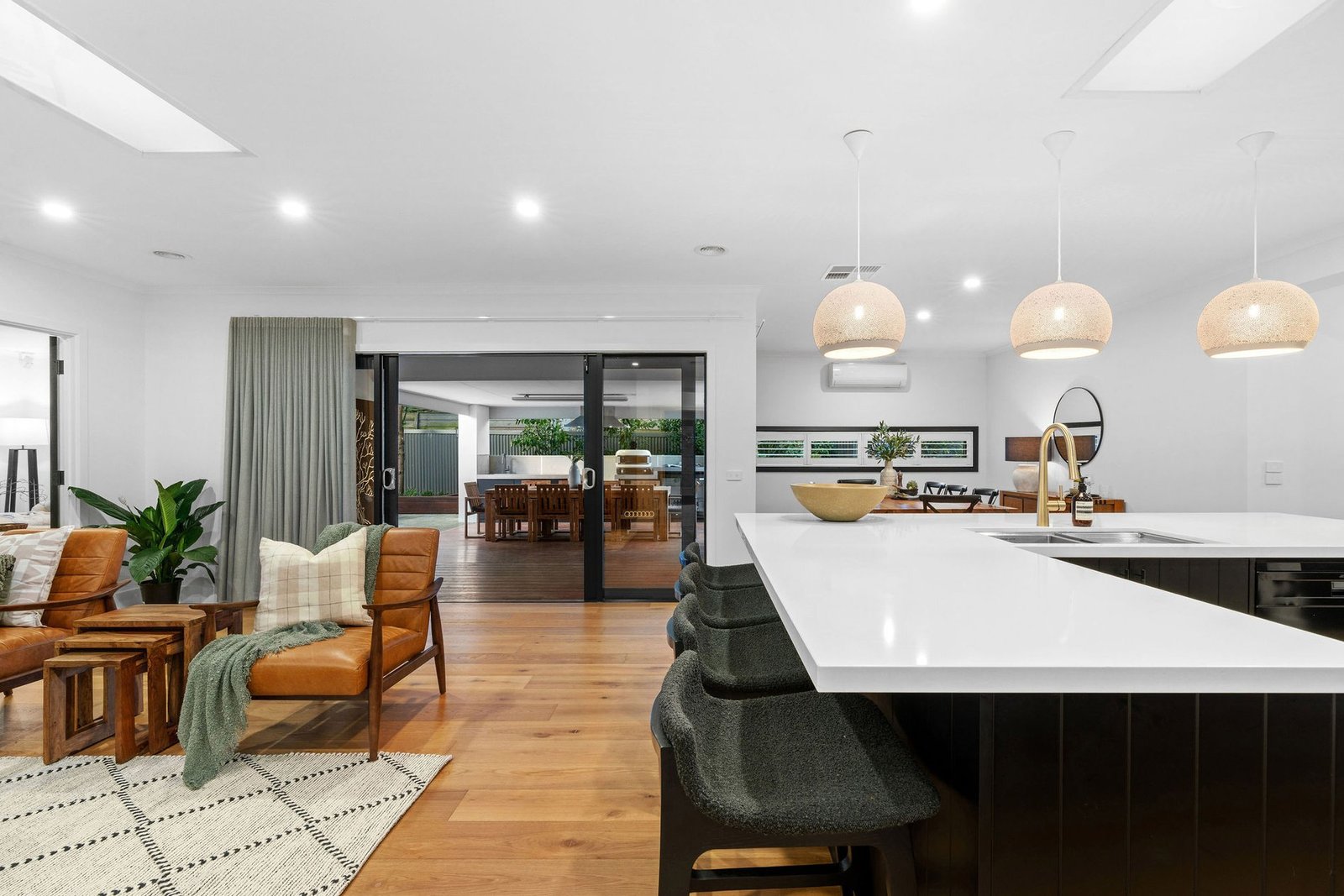 Beachside Bliss House in Mount Martha, Victoria, Australia