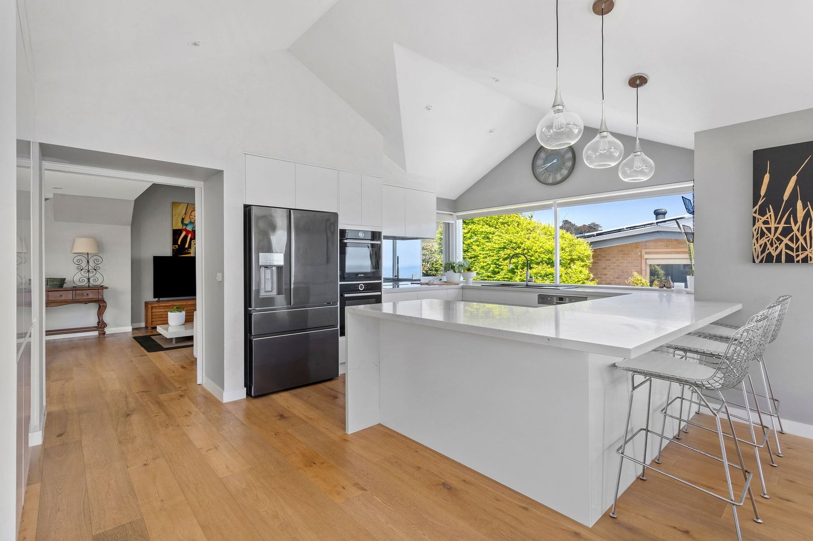 Sunsets House in Mount Martha, Victoria, Australia