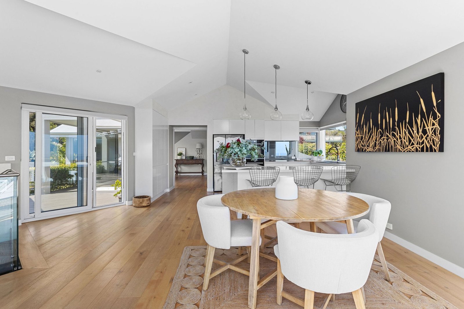 Sunsets House in Mount Martha, Victoria, Australia