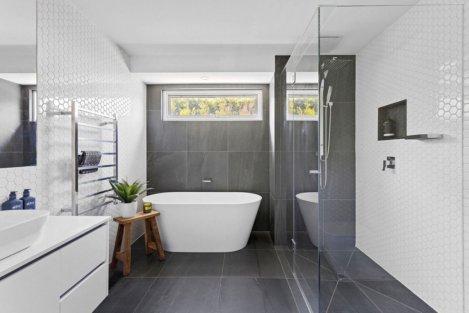 Sunsets House in Mount Martha, Victoria, Australia