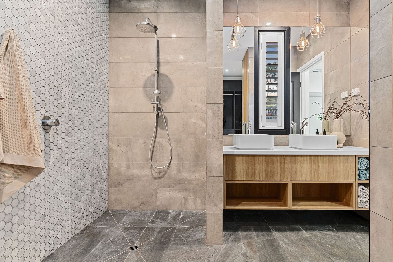 Beachside Bliss House in Mount Martha, Victoria, Australia