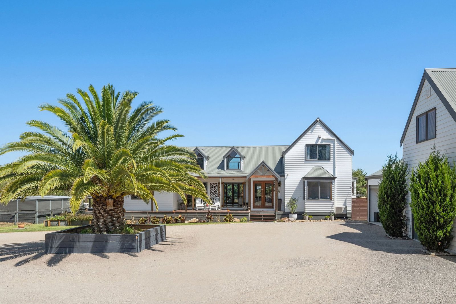 Tranquil Countryside Living House in Mount Martha, Victoria, Australia