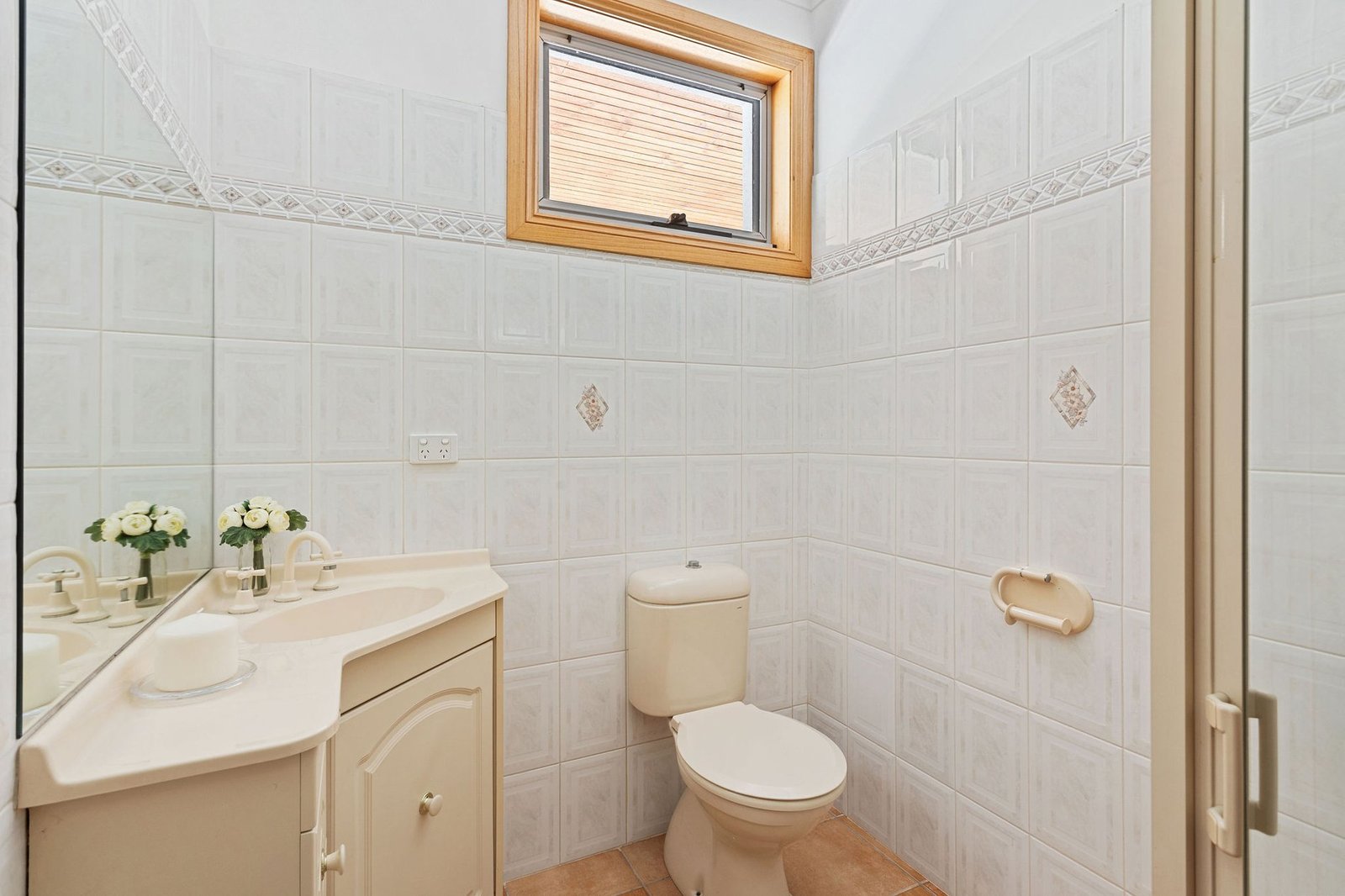 Grand Scale Living With An Extraordinary Panorama House in Mount Martha, Victoria, Australia