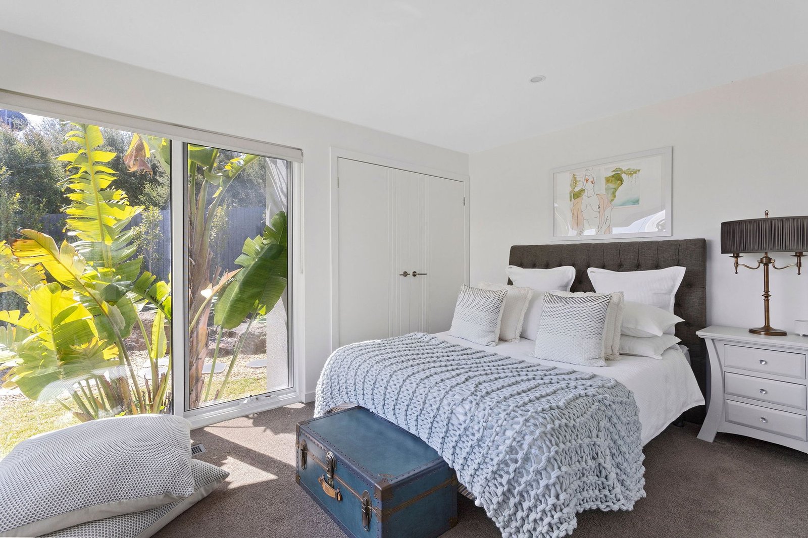 Sunsets House in Mount Martha, Victoria, Australia