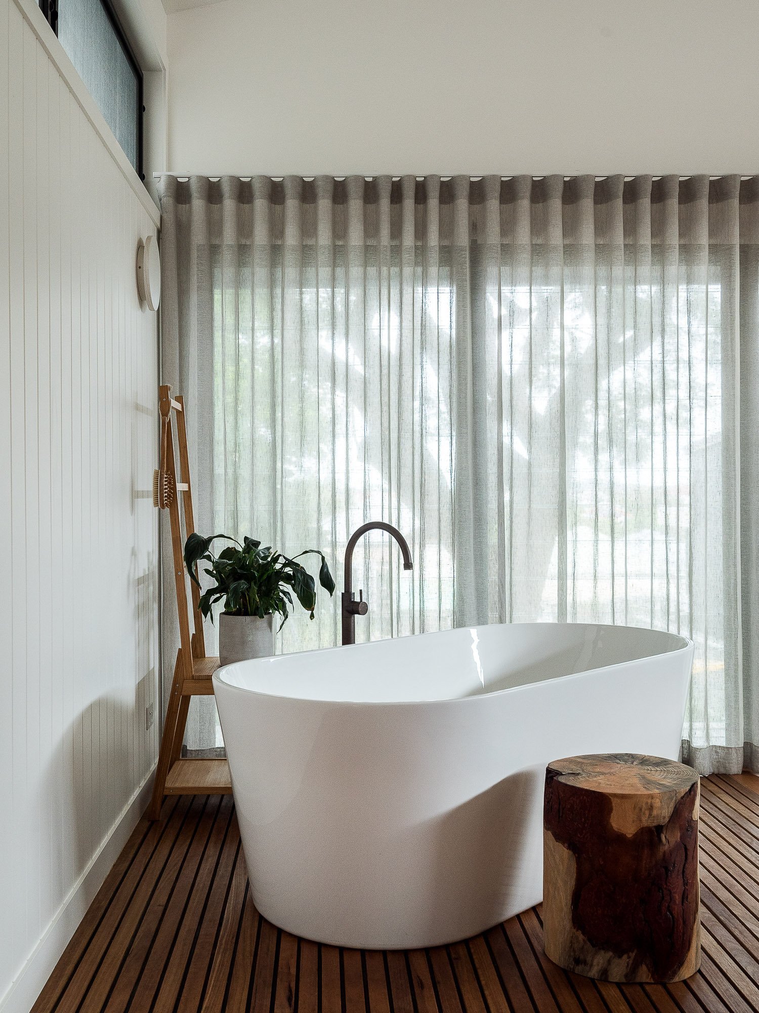 A Fusion Of Japanese Minimalism And Scandinavian Elegance In The Heart Of Brisbane House in New Farm, Queensland, Australia