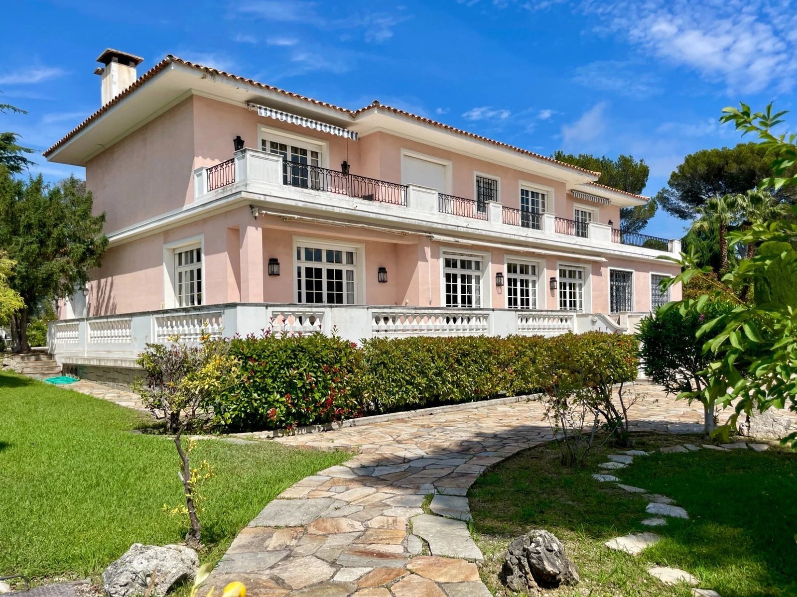4 Hectare Estate In Nice House in Nice, Provence Alpes Côte D’azur, France