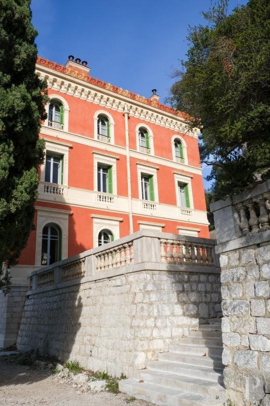 A Listed Italian Renaissance Style Residence Set In 6 Ha Of Grounds In Nice, With Panoramic House in Nice, Provence Alpes Côte D’azur, France
