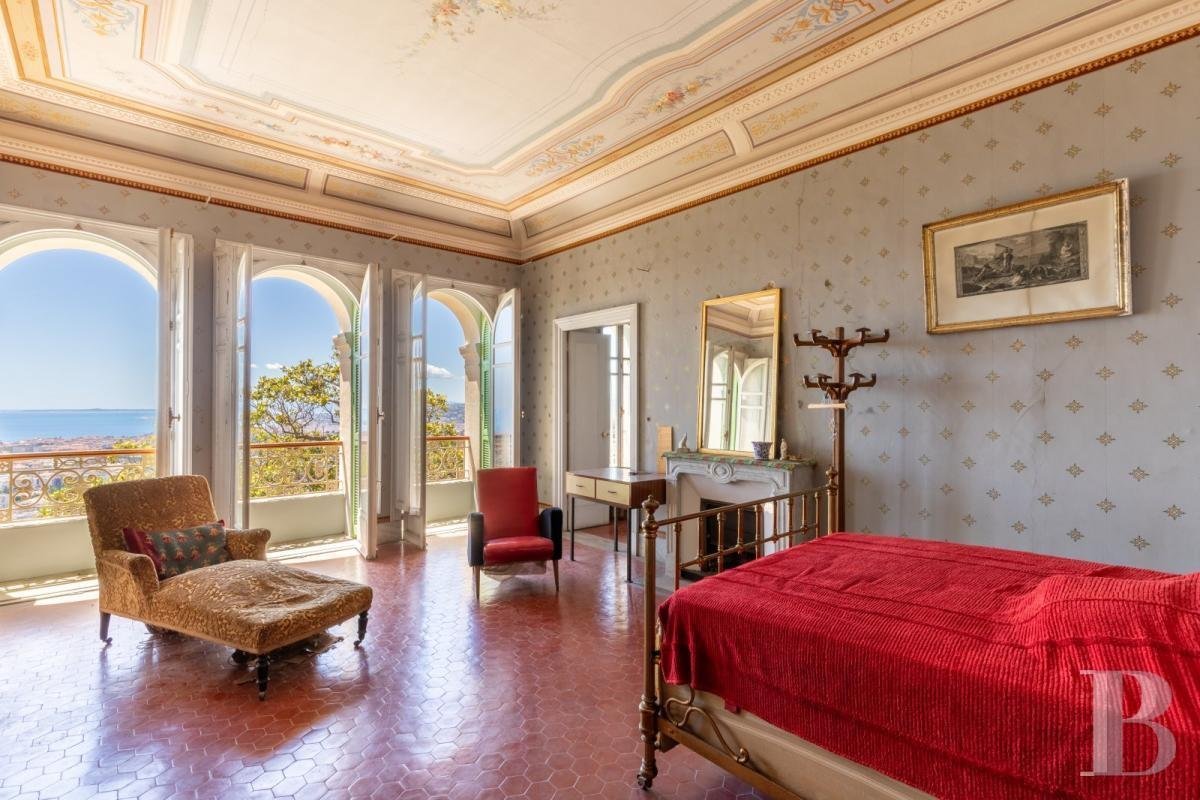 A Listed Italian Renaissance Style Residence Set In 6 Ha Of Grounds In Nice, With Panoramic House in Nice, Provence Alpes Côte D’azur, France
