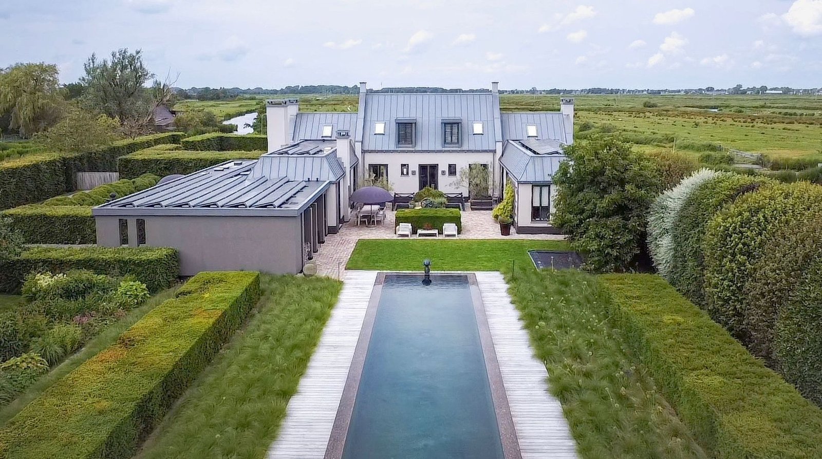 Oostzaan Large House House in Oostzaan, North Holland, Netherlands
