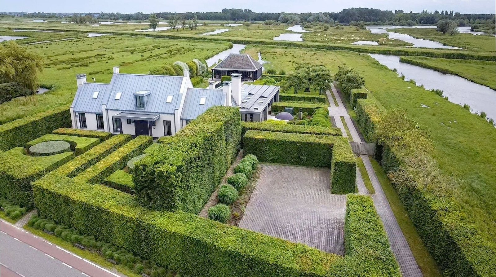 Oostzaan Large House House in Oostzaan, North Holland, Netherlands