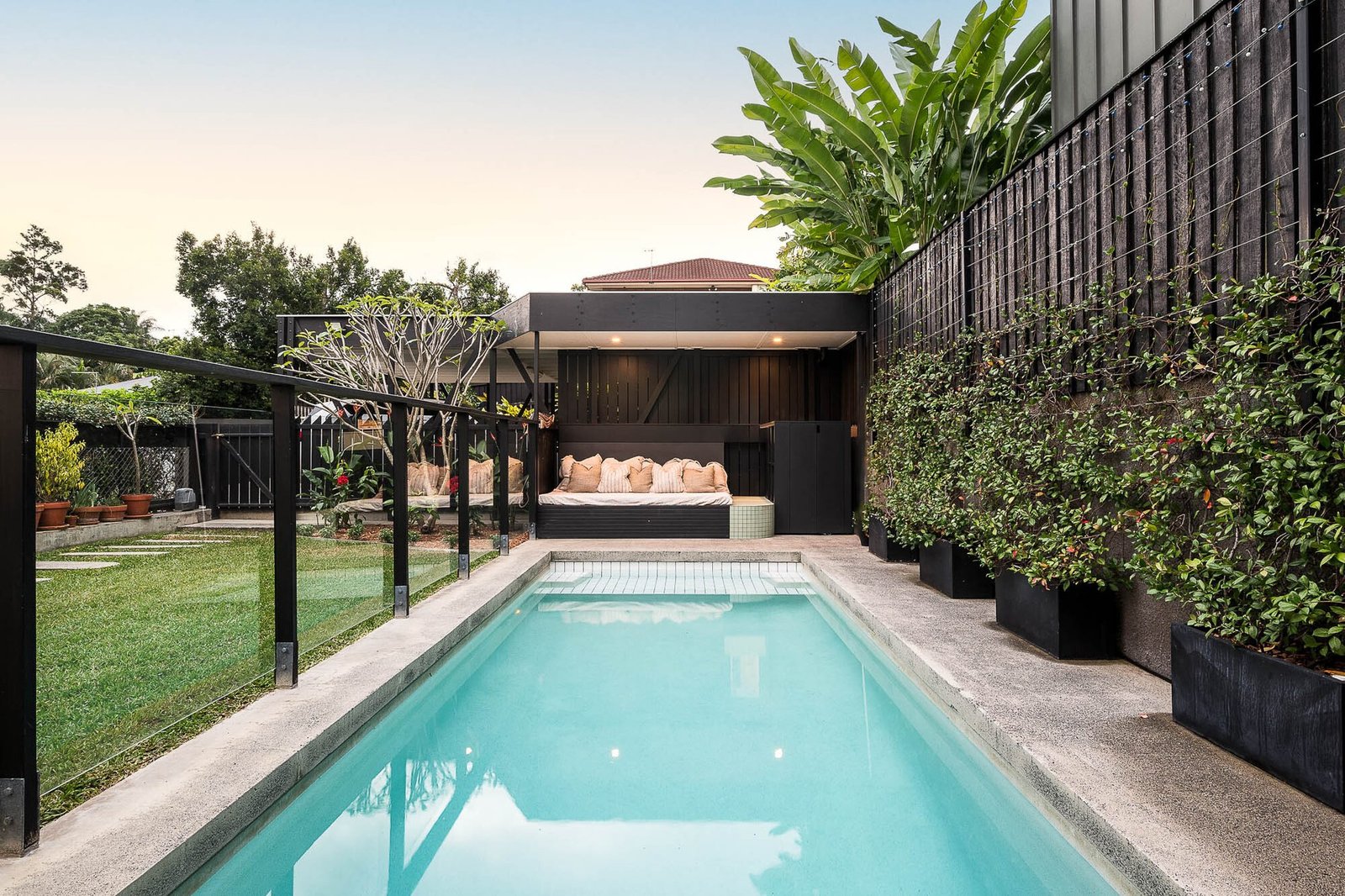 Iconic Ranley Grove House By Owen Architecture House in Paddington, Queensland, Australia