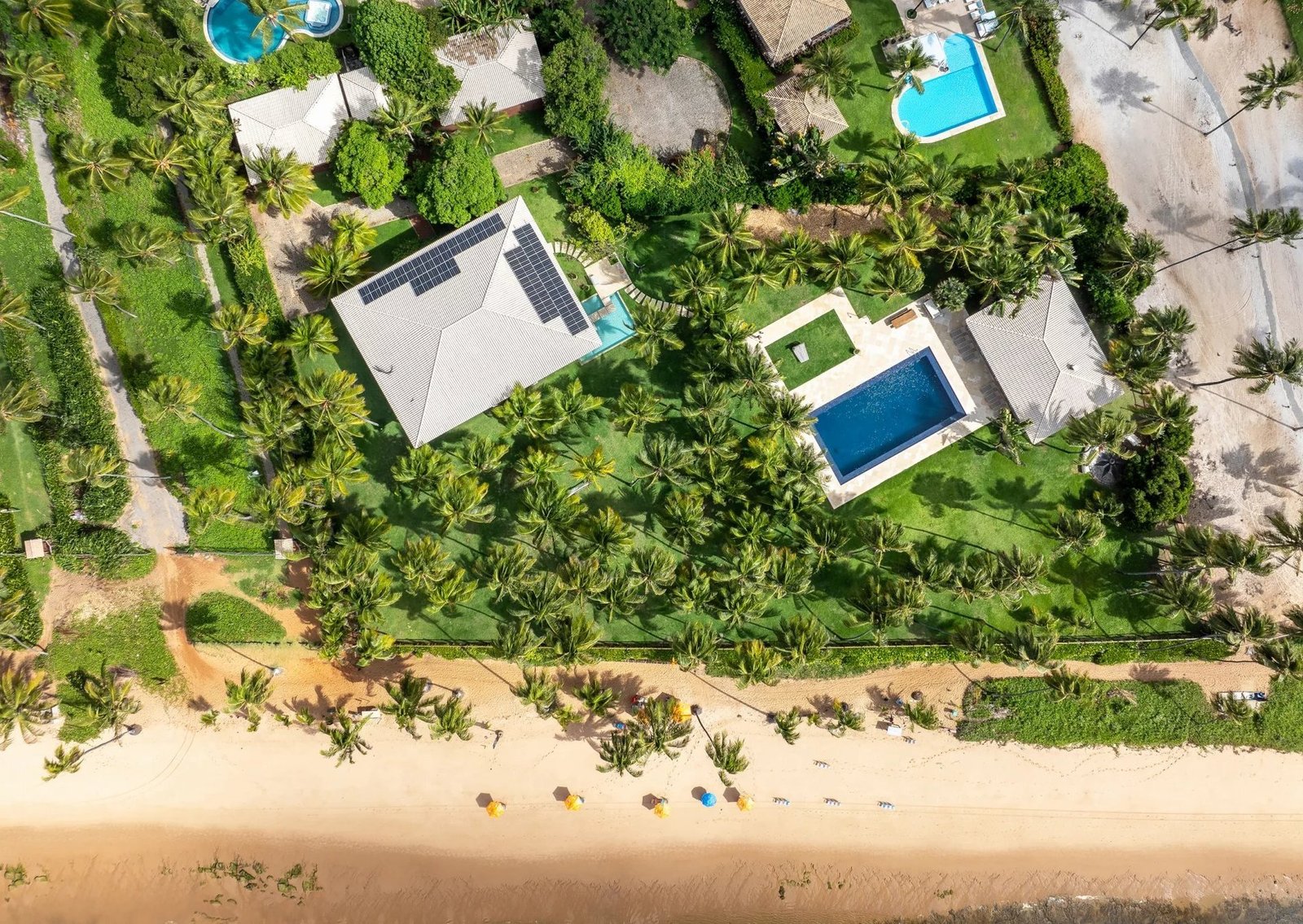 Bah462 Stunning Seafront House In Praia Do Forte House in Praia do Forte, State of Bahia, Brazil