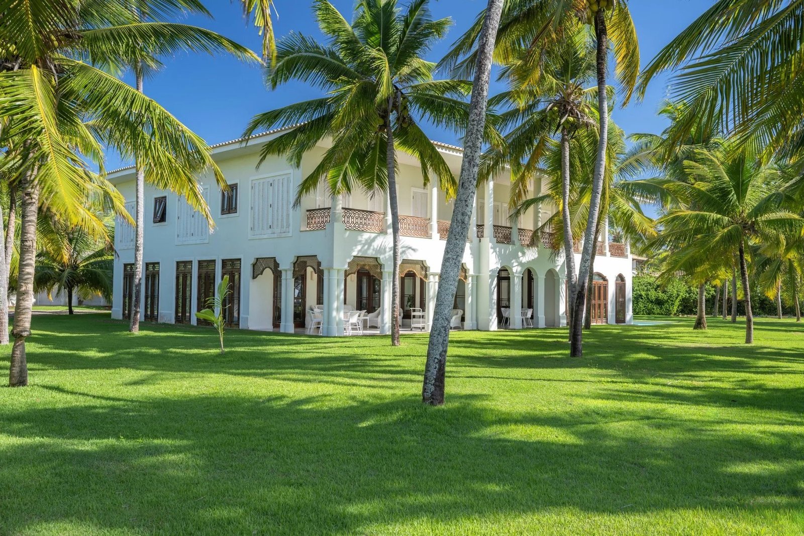 Bah462 Stunning Seafront House In Praia Do Forte House in Praia do Forte, State of Bahia, Brazil
