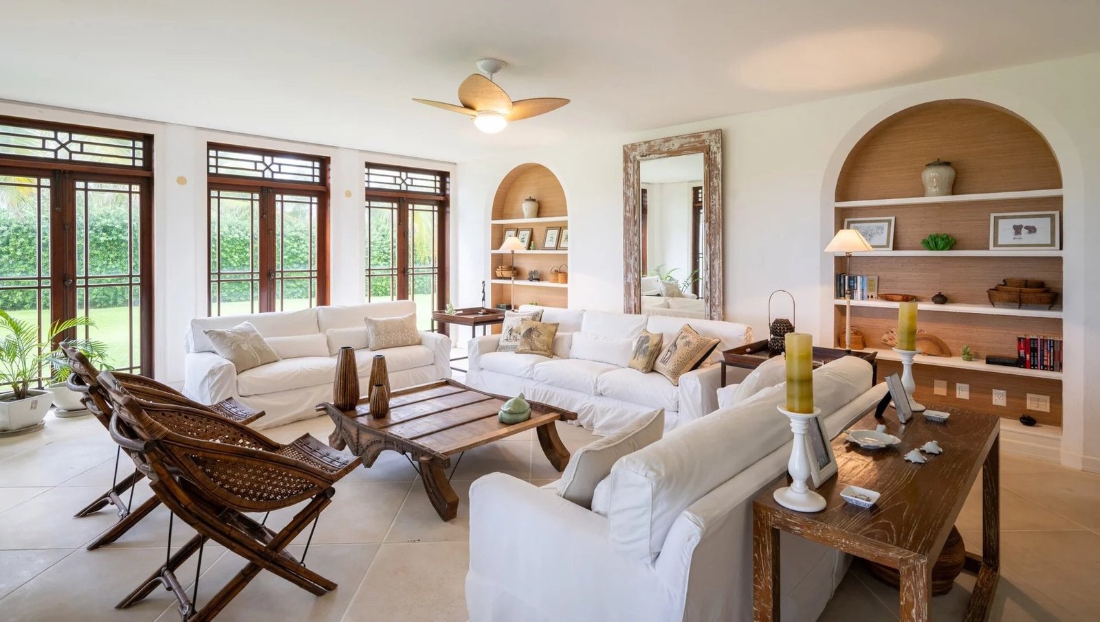 Bah462 Stunning Seafront House In Praia Do Forte House in Praia do Forte, State of Bahia, Brazil