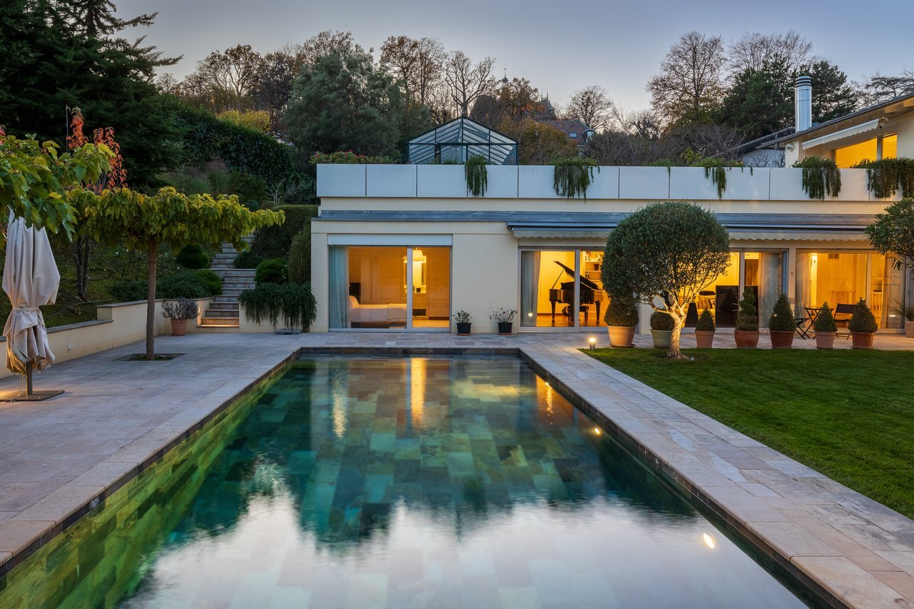 Superb Family Property House in Pregny-Chambésy, Genève, Switzerland