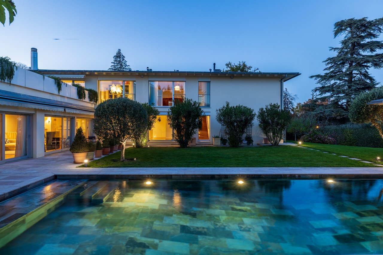 Superb Family Property House in Pregny-Chambésy, Genève, Switzerland