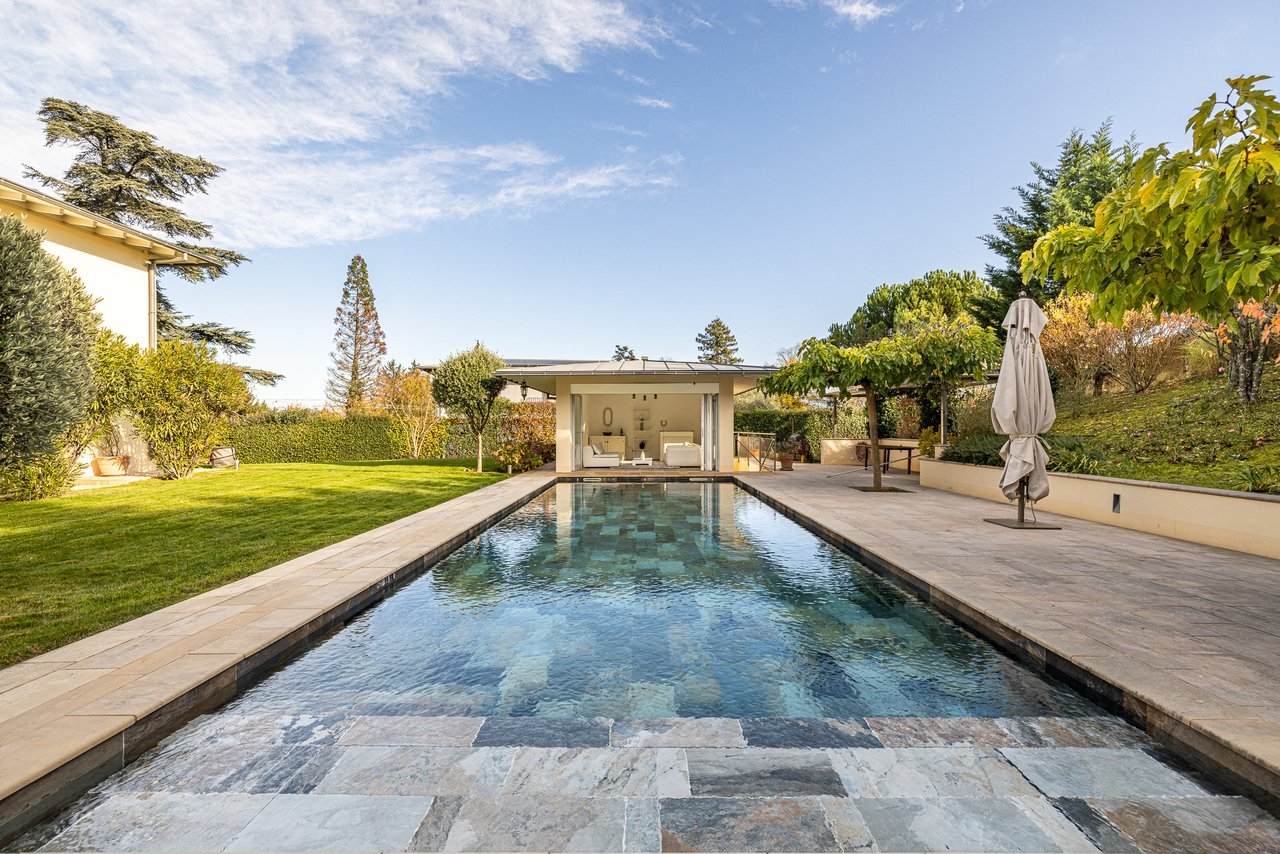 Superb Family Property House in Pregny-Chambésy, Genève, Switzerland