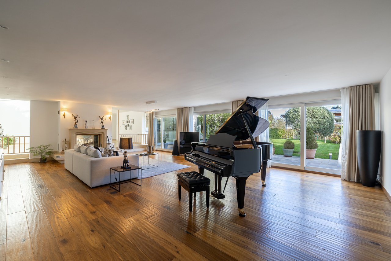 Superb Family Property House in Pregny-Chambésy, Genève, Switzerland