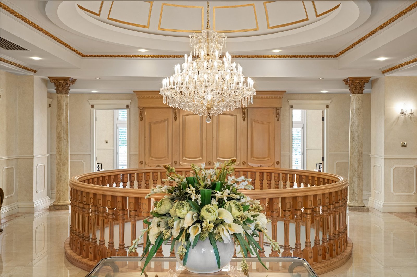 Where Luxury Reigns House in Robertson, Queensland, Australia