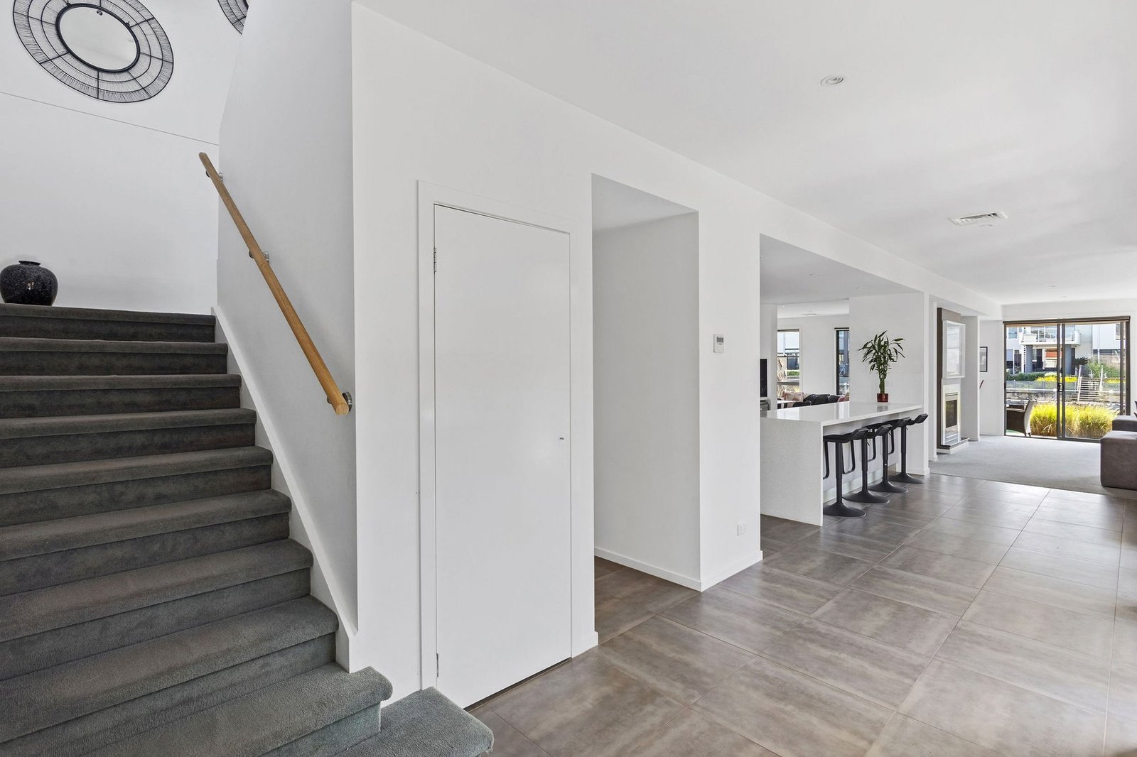 Waters Edge House in Safety Beach, Victoria, Australia