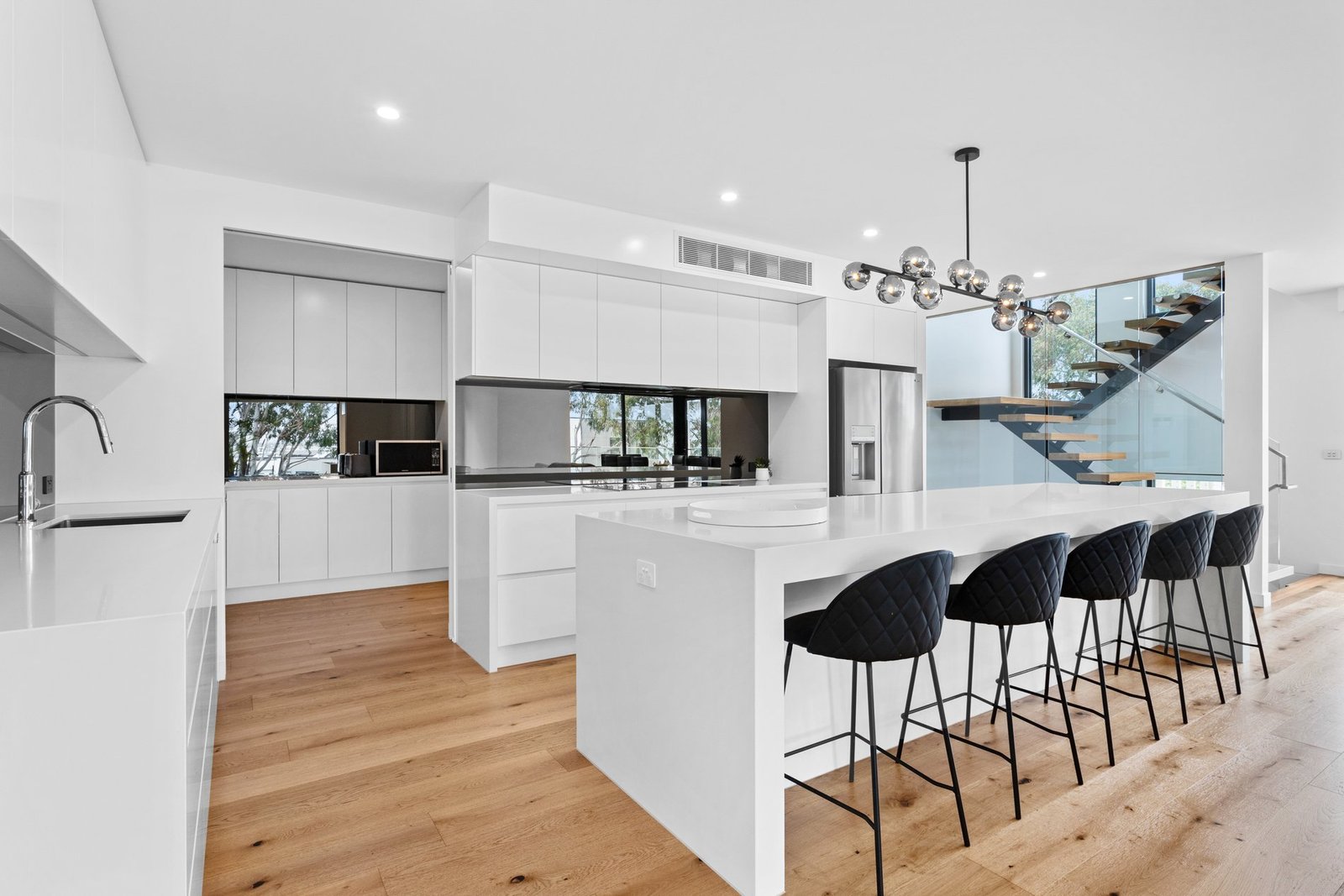 As New Luxury 3 Car Garage House in Safety Beach, Victoria, Australia