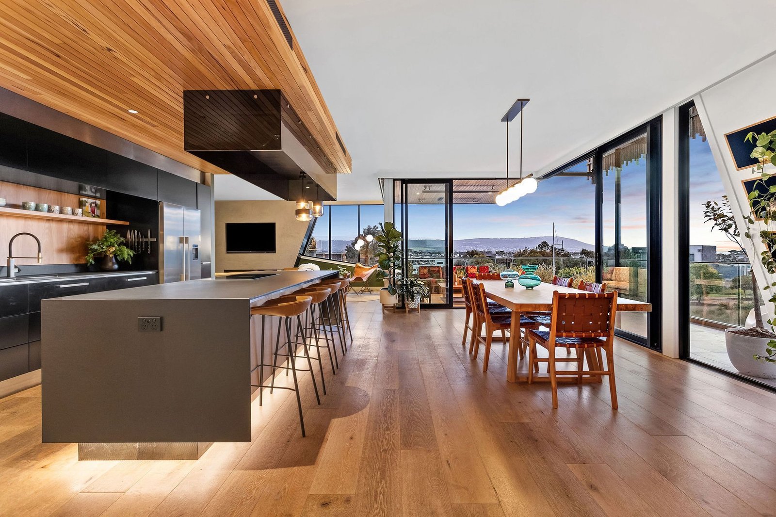La Belle Vie House in Safety Beach, Victoria, Australia
