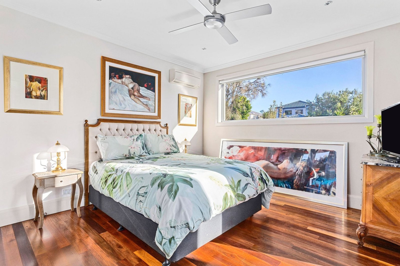 Beachside Luxury Walk To The Beach & Marina House in Safety Beach, Victoria, Australia