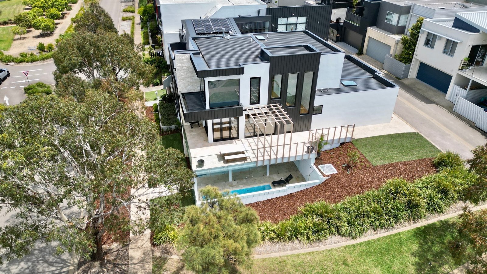 As New Luxury 3 Car Garage House in Safety Beach, Victoria, Australia