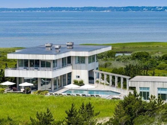 House in Southampton, New York, United States