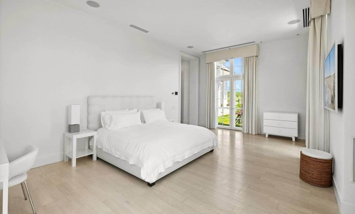 809 Meadow Ln, Southampton, Ny 11968 House in Southampton, New York, United States