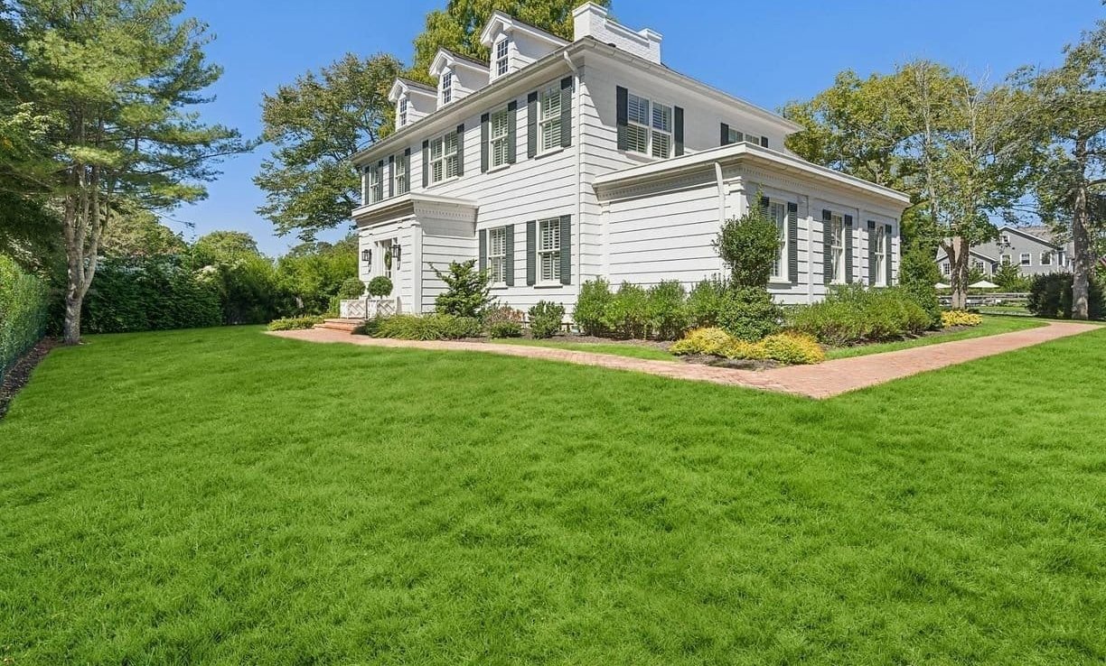 109 Hill Street, Southampton, Ny 11968 House in Southampton, New York, United States