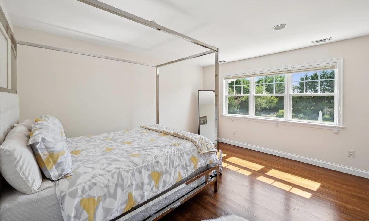 31 Pheasant Close West, Southampton, Ny 11968 House in Southampton, New York, United States