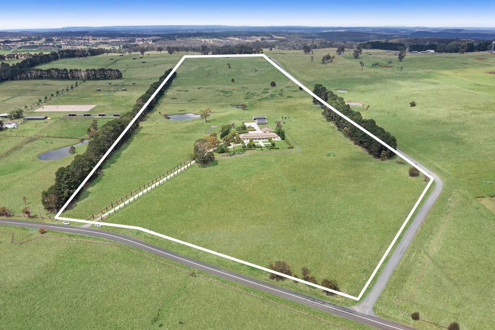 ‘Villa Christina’ Tuscany In The Highlands House in Sutton Forest, New South Wales, Australia