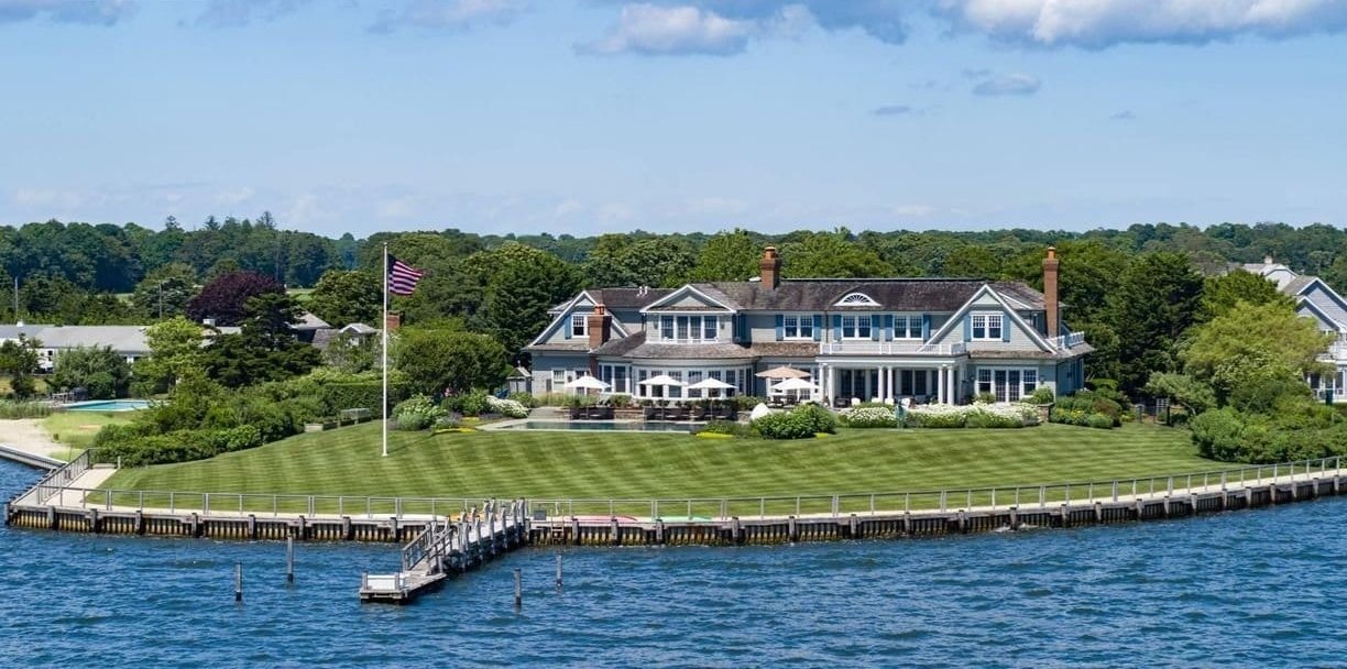 59 Shore Road, Westhampton, Ny 11977 House in Westhampton, New York, United States