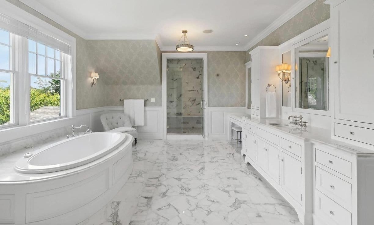 59 Shore Road, Westhampton, Ny 11977 House in Westhampton, New York, United States