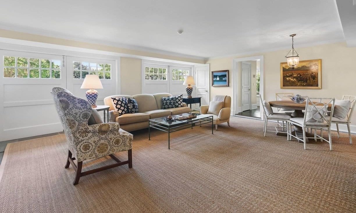 59 Shore Road, Westhampton, Ny 11977 House in Westhampton, New York, United States