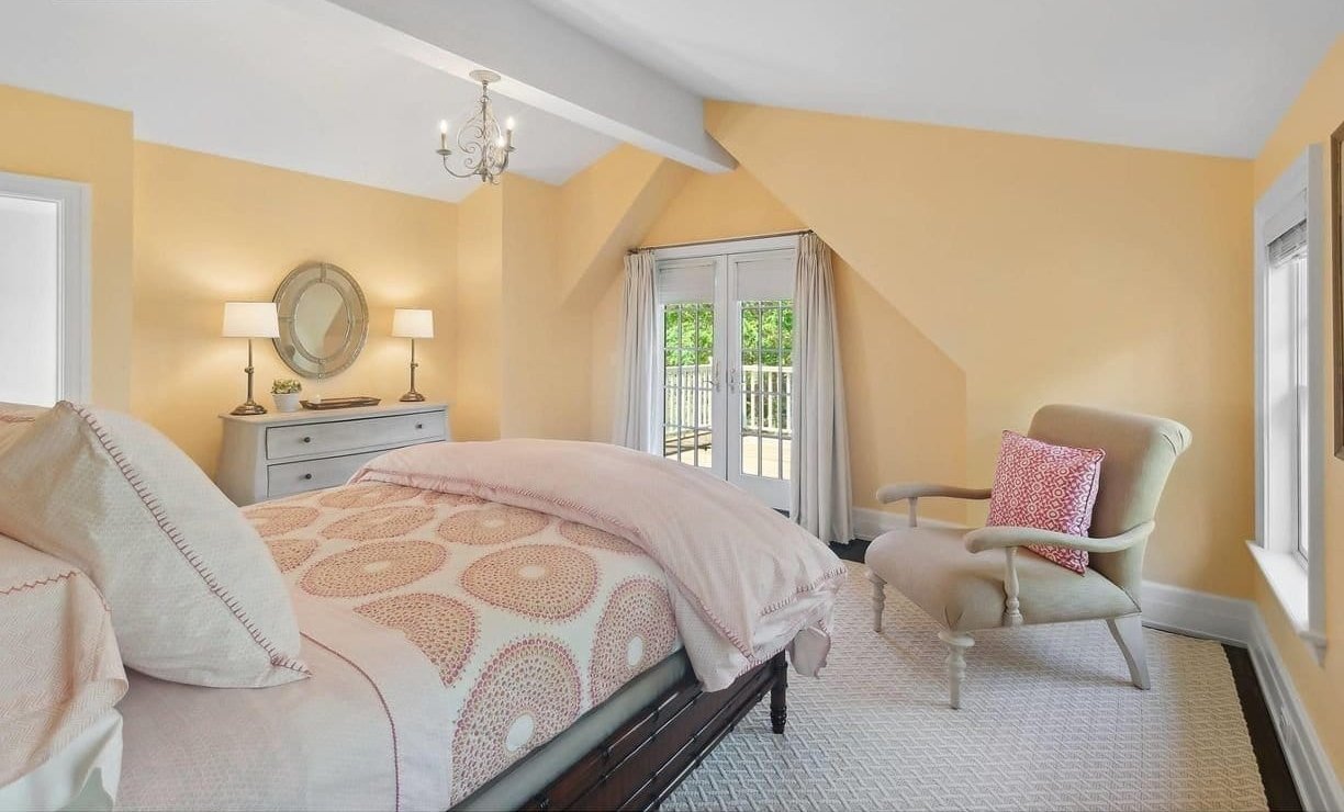 59 Shore Road, Westhampton, Ny 11977 House in Westhampton, New York, United States