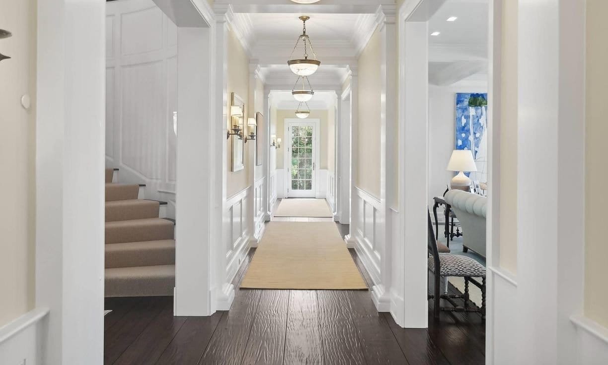 59 Shore Road, Westhampton, Ny 11977 House in Westhampton, New York, United States